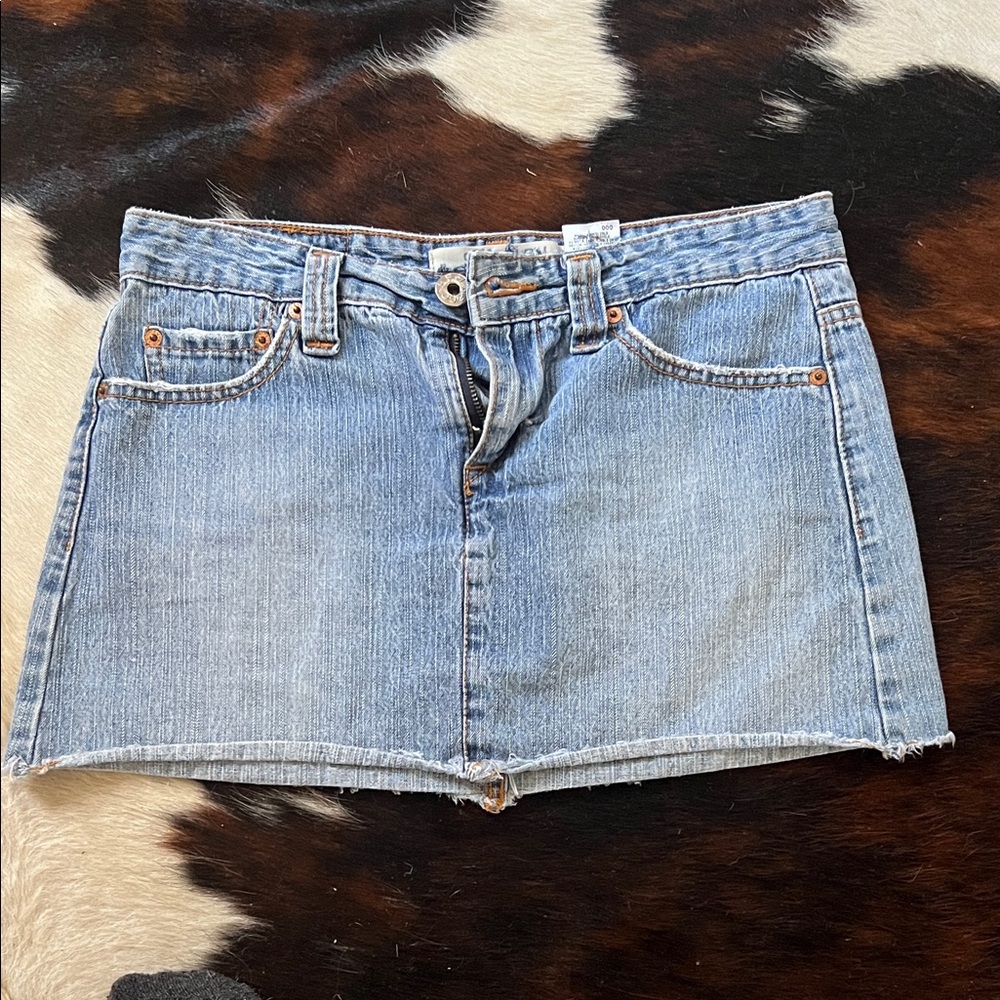 Levi's Superlow 518 Jean kini skirt